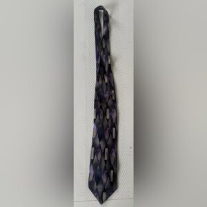 Bachrach Purple and Gray 100% Silk Geometric Tie.
